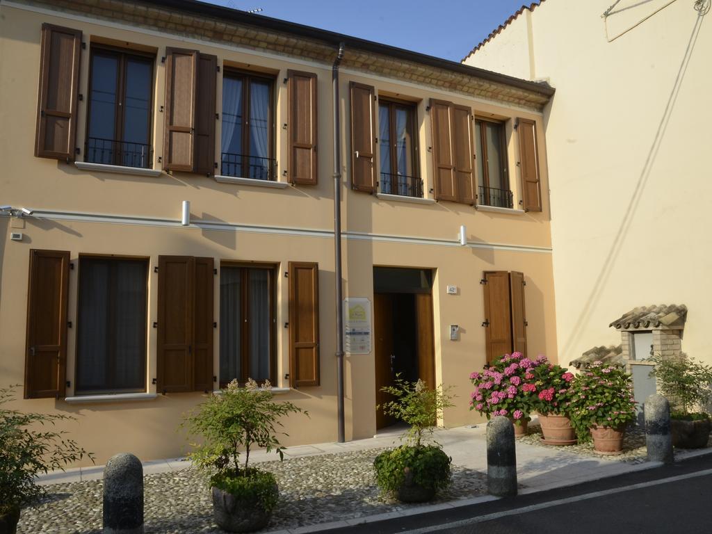 9 Muse Bed And Breakfast Canneto sull'Oglio Exterior foto