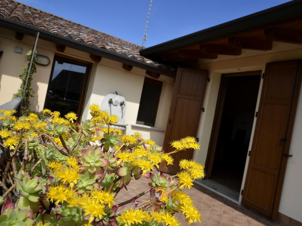 9 Muse Bed And Breakfast Canneto sull'Oglio Exterior foto
