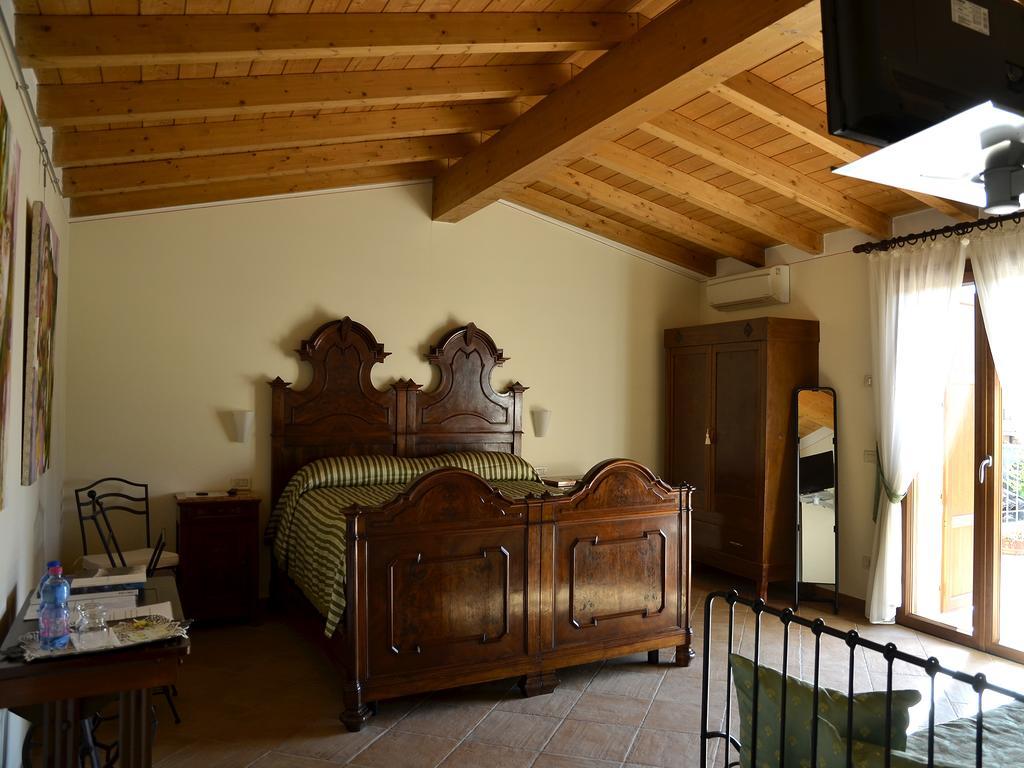 9 Muse Bed And Breakfast Canneto sull'Oglio Exterior foto