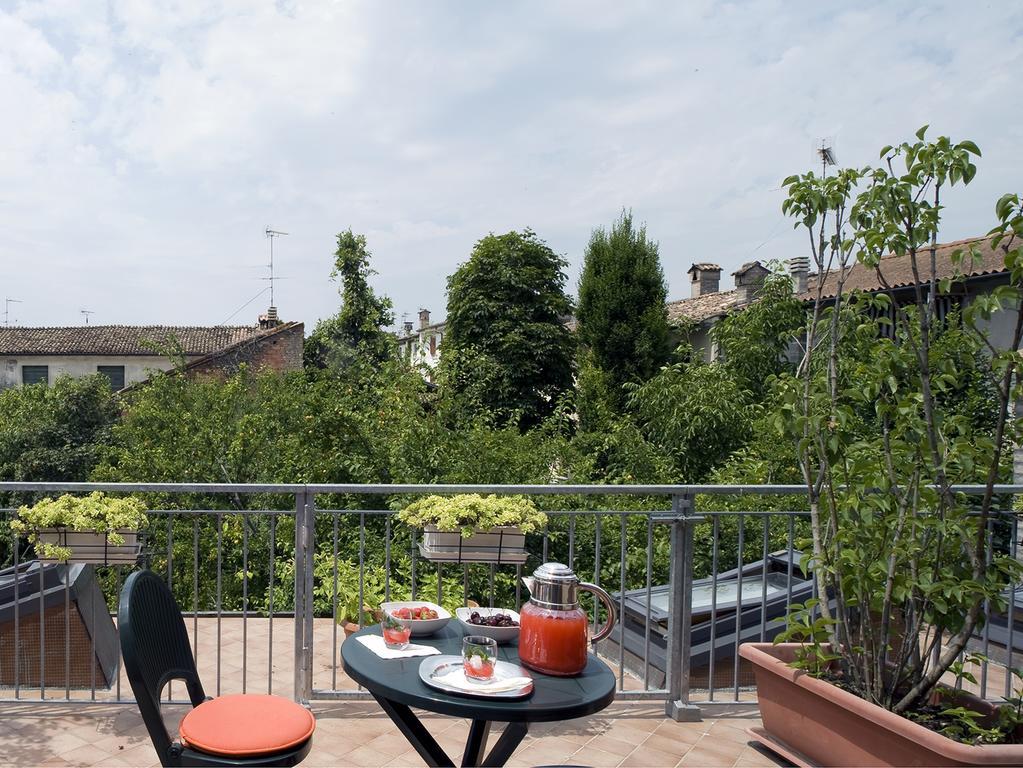 9 Muse Bed And Breakfast Canneto sull'Oglio Exterior foto