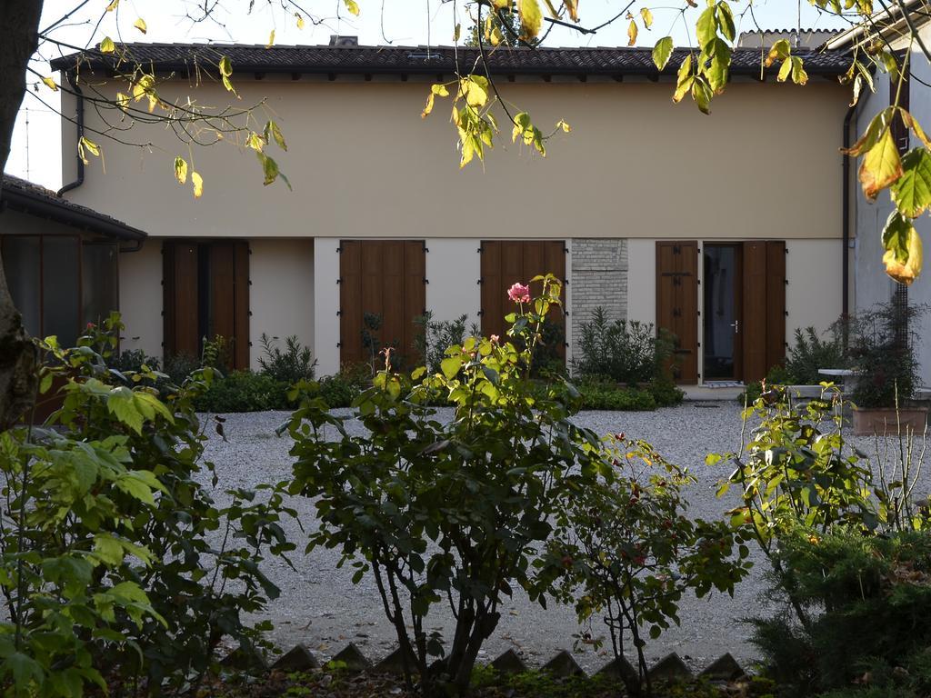 9 Muse Bed And Breakfast Canneto sull'Oglio Exterior foto