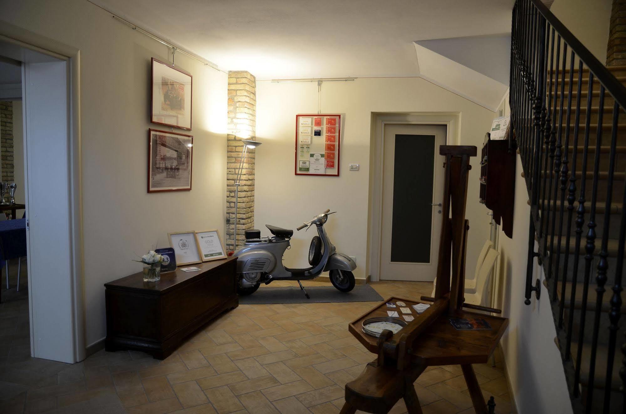 9 Muse Bed And Breakfast Canneto sull'Oglio Exterior foto