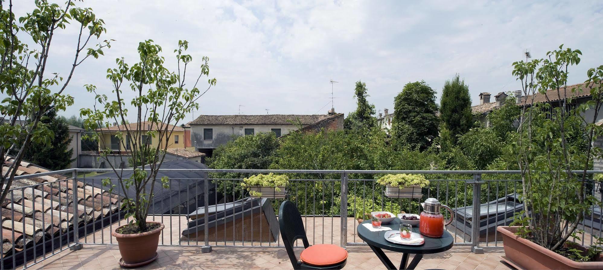 9 Muse Bed And Breakfast Canneto sull'Oglio Exterior foto